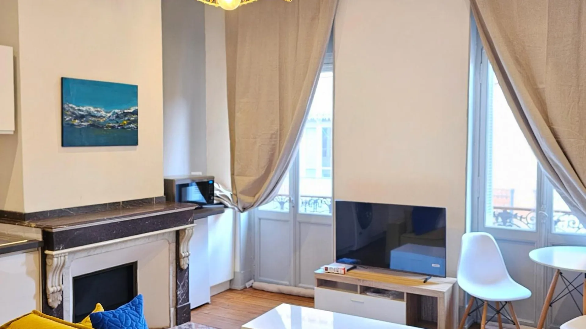 Appartement De Charme Proche Matabiau Capitole Tres Calme Tuluza 0*,  Francja